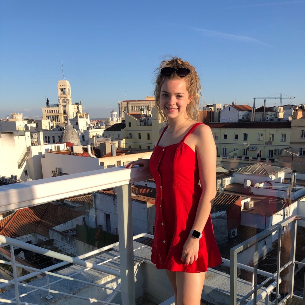 Meet your Posher, Anna